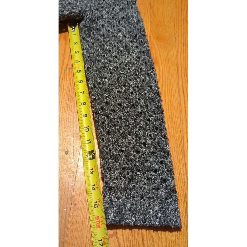 Christopher Banks Petite Large Sweater - Picture 12 of 14